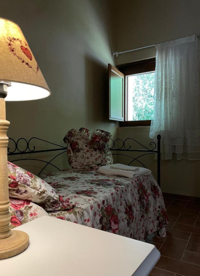 Bed and Breakfast Le Farine Del Maestro Barete Esterno foto