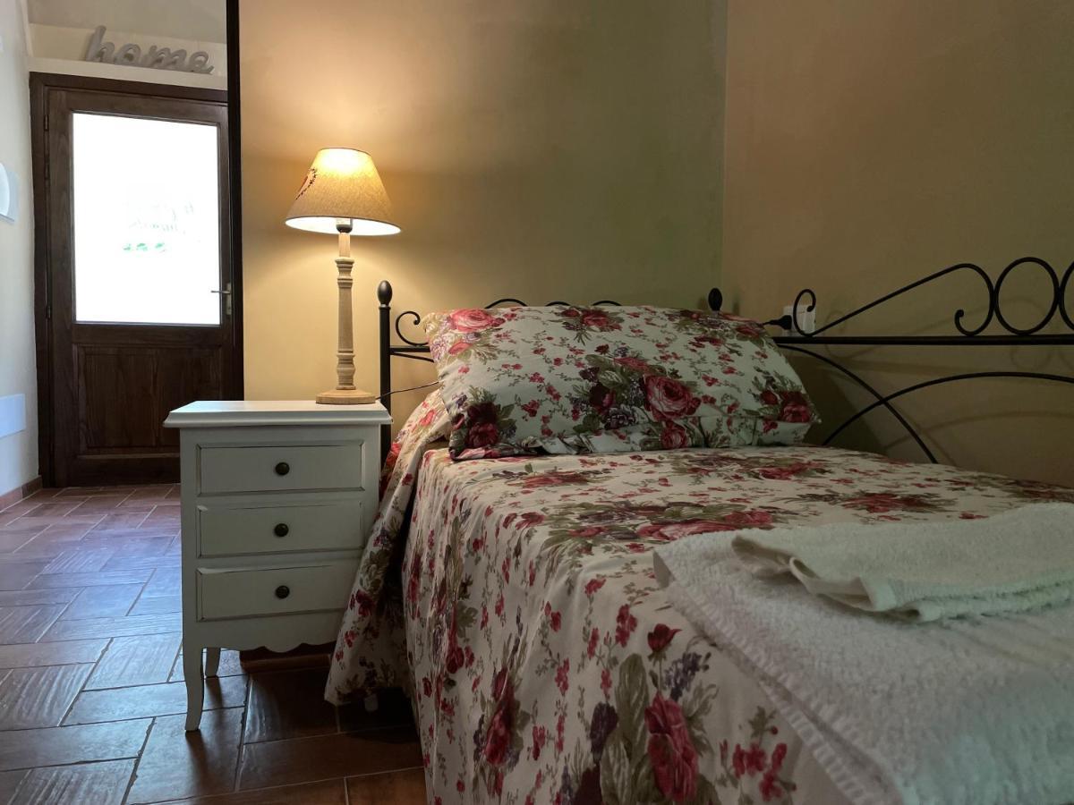 Bed and Breakfast Le Farine Del Maestro Barete Esterno foto