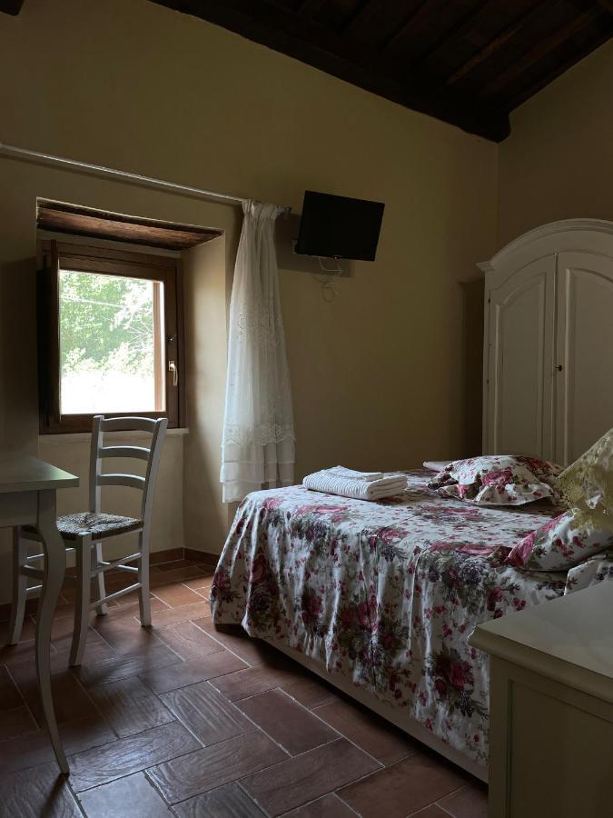 Bed and Breakfast Le Farine Del Maestro Barete Esterno foto